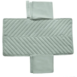 Mushie Cambiador Plegable Roman Green 3 Mushie Cambiador Plegable Roman Green -Tienda De Mesa De Pañales mushie cambiador plegable roman green a401199 1