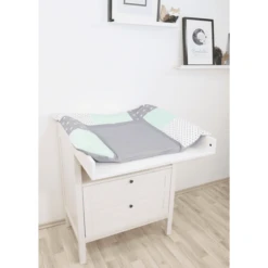 Ullenboom Patchwork Funda Para Cambiador Gris Menta 75x85 Cm 4 Ullenboom Patchwork Funda Para Cambiador Gris Menta 75x85 Cm -Tienda De Mesa De Pañales ullenboom patchwork funda para cambiador gris menta 75x85 cm a279611 2